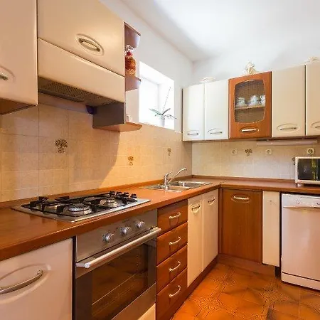 Holiday Home Trsteno *