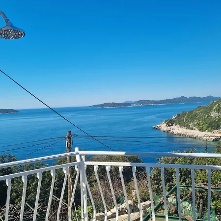 Holiday Home Trsteno * Trsteno