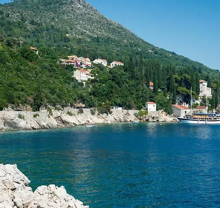 Holiday home Holiday Home Trsteno