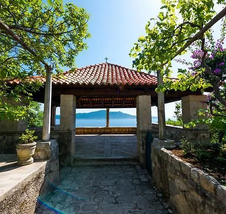 Holiday Home Trsteno Holiday home *